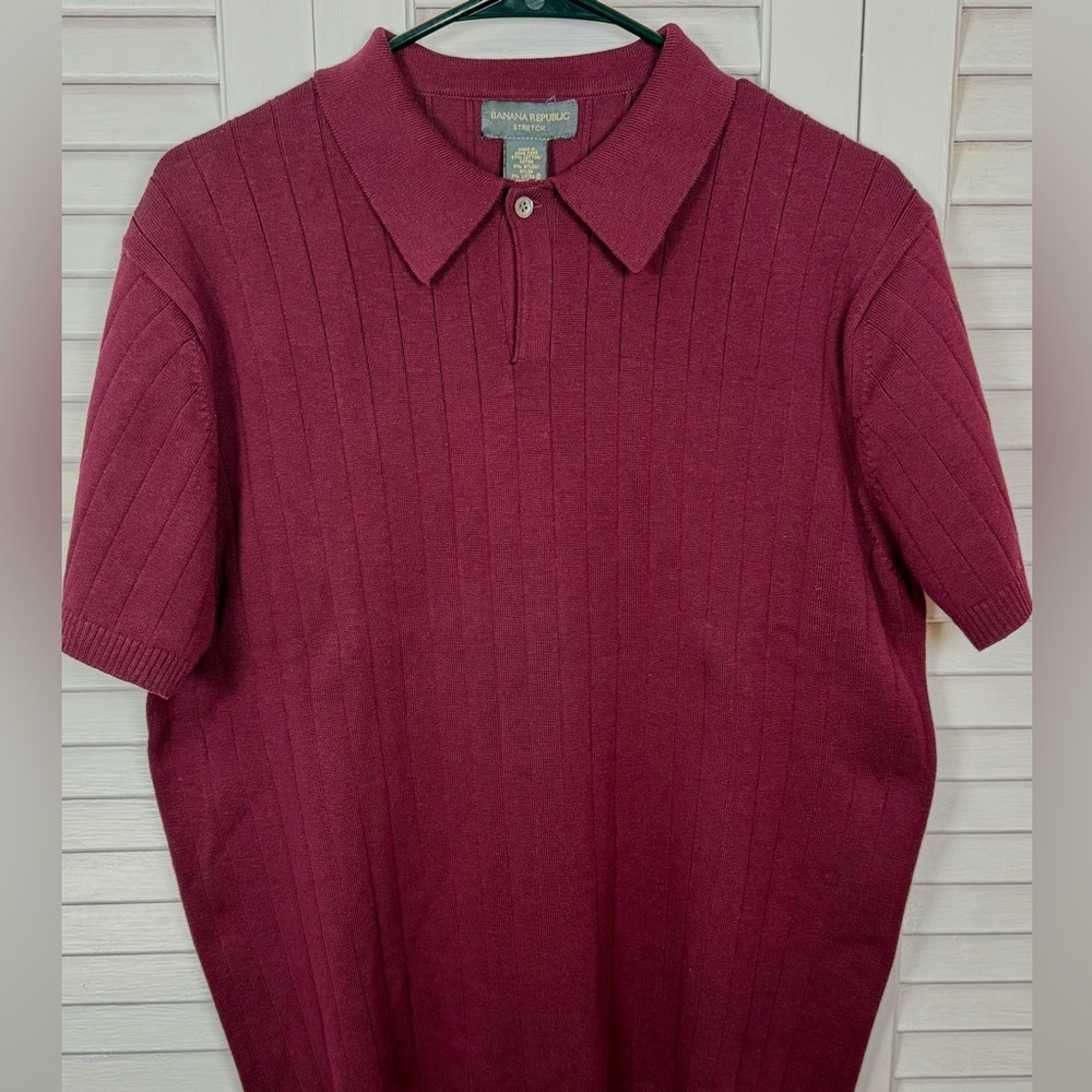 Banana Republic Men's Short Sleeve Polo in Burgundy